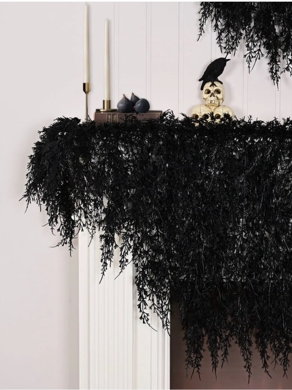 My Texas House Halloween Drapey Faux Cedar Garland, Black, 6'